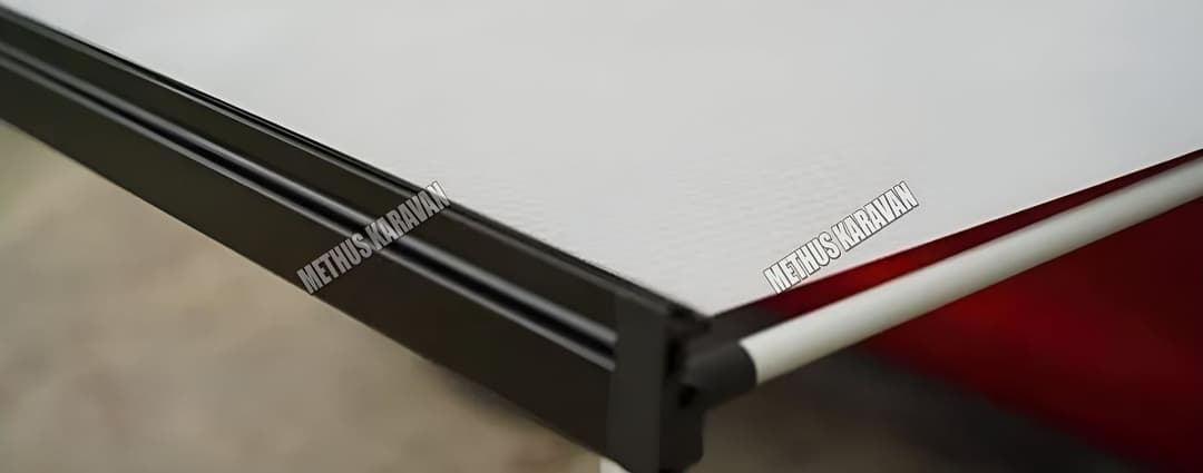 Berhimi Yarı Otomatik Tente 2.1x2.5m Duvar Montajlı — Dış Donanım ve Aksesuarlar — görsel 2/5