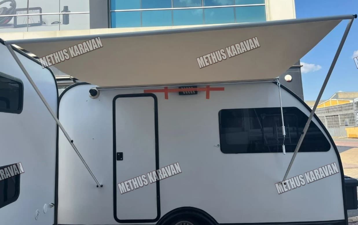 İstanbul Tente 3,5 x 2,5 Metre Manuel Karavan Tentesi Bej