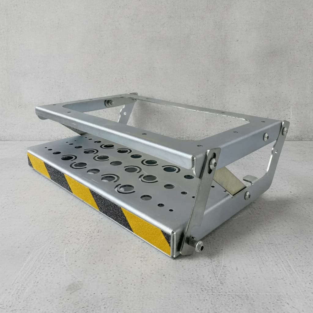 Methus Karavan Galvaniz Çekme Karavan Basamağı 40 cm — Dış Donanım ve Aksesuarlar — görsel 1/3