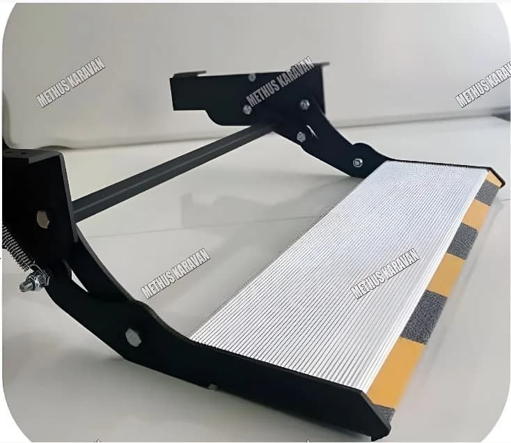 Methus Karavan Alüminyum Kaydırma Detaylı Basamak 47 cm — Dış Donanım ve Aksesuarlar — görsel 4/6