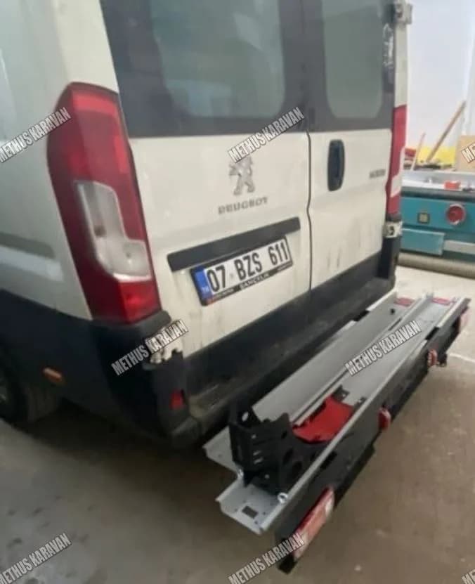 Methus Karavan Motosiklet Taşıma Aparatı — Dış Donanım ve Aksesuarlar — görsel 3/5
